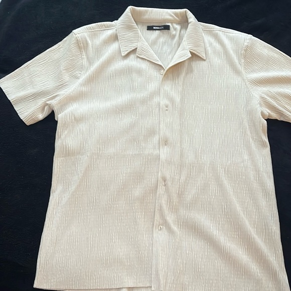 Men shirt - Picture 1 of 3